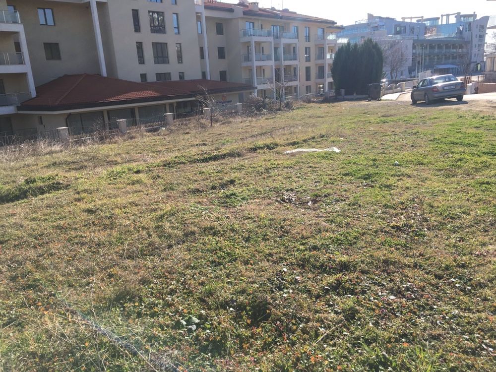 Продава се Парцел в Бяла - 1400 кв.м за 100 €/кв.м - Снимка #3