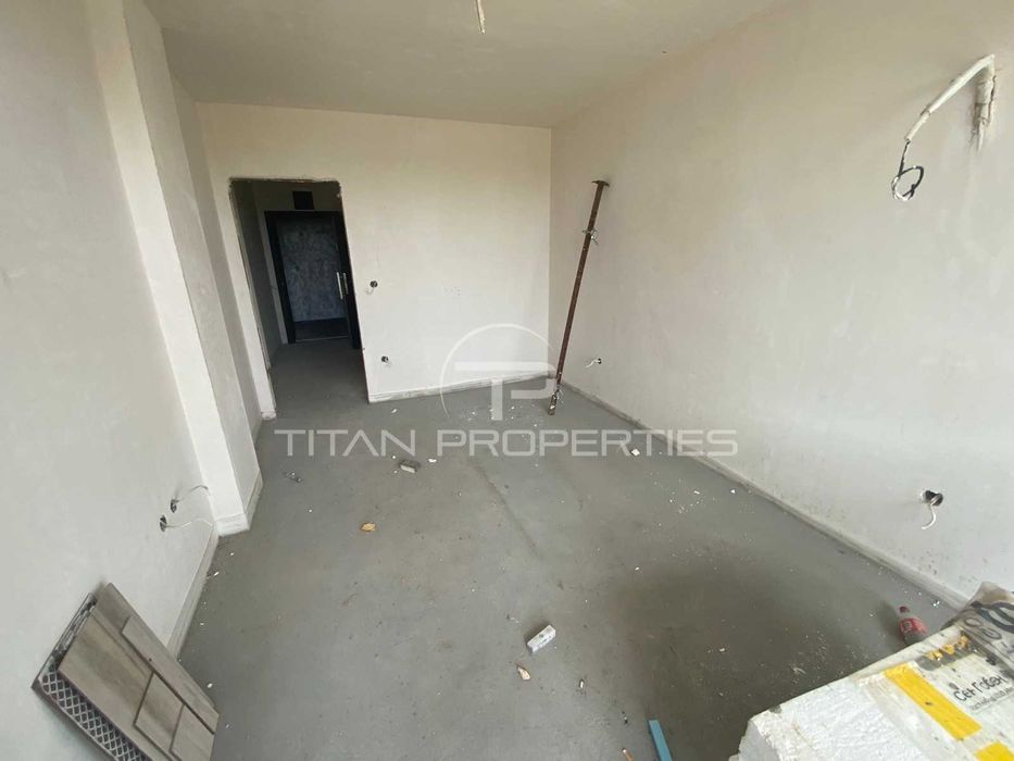 Продава се Двустаен апартамент в Пловдив, Южен - 78 кв.м за 1000 €/кв.м - Снимка #3