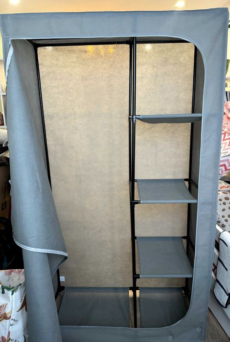 Продам Шкаф чехол