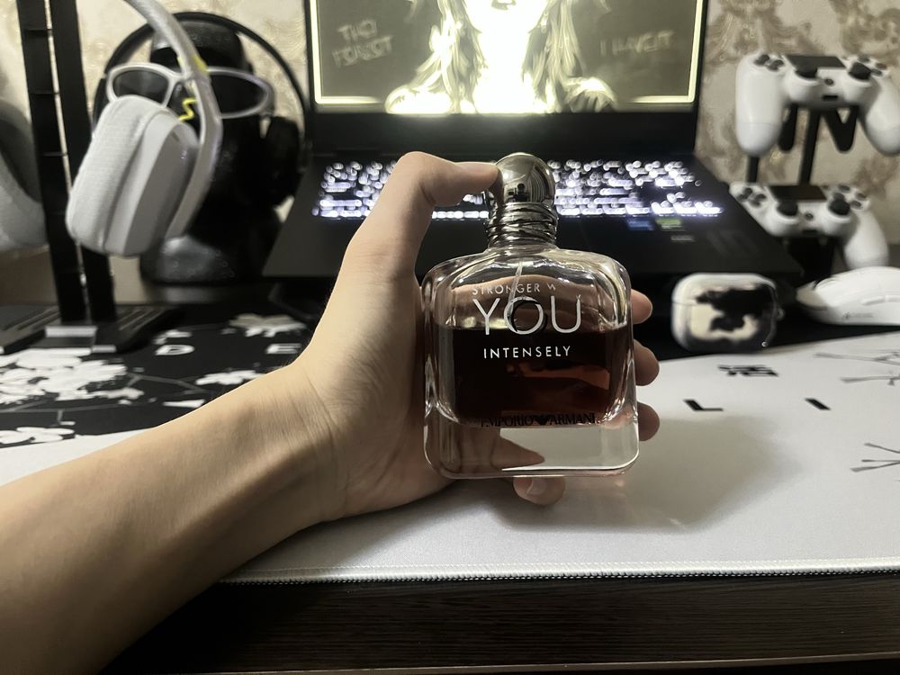 Armani stronger with you intensly