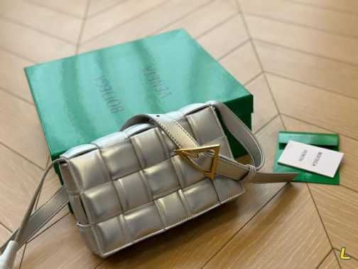 Geanta de mana dama Bottega Veneta  645-06