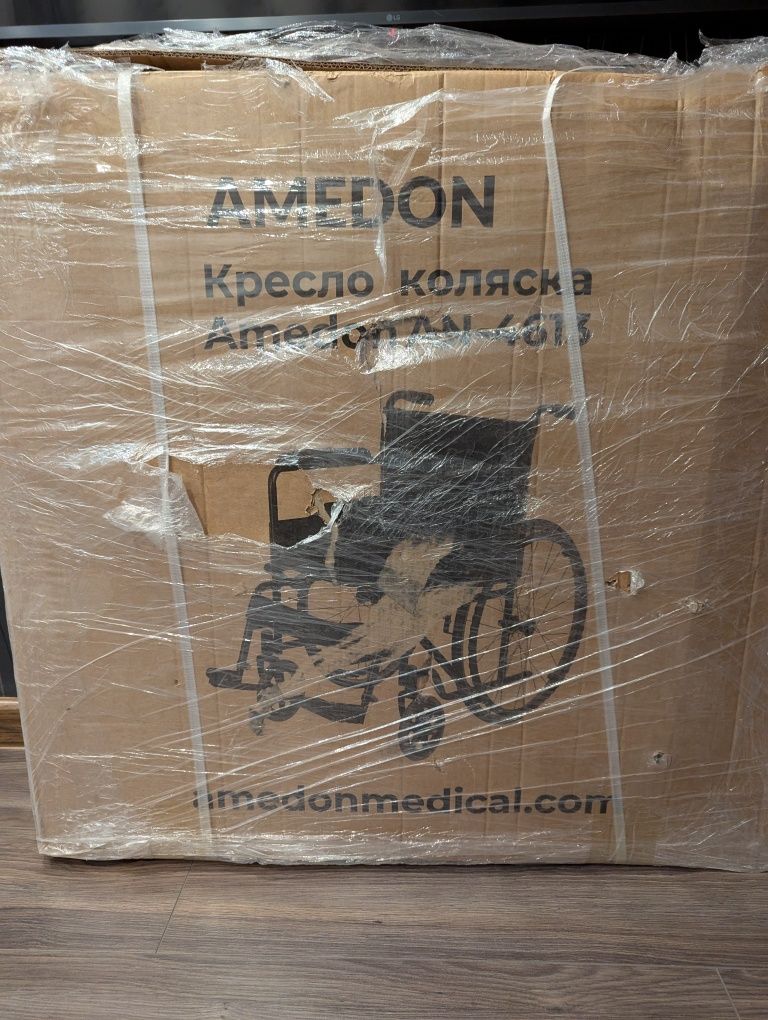 Продам! Новую коляску для инвалидов AMEDON