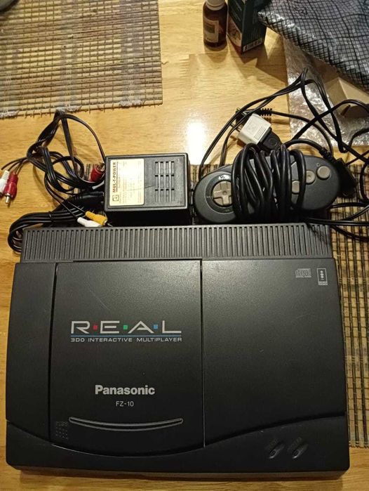 Panasonic 3DO FZ-10 + 11 игр — рабочая ретро-приставка