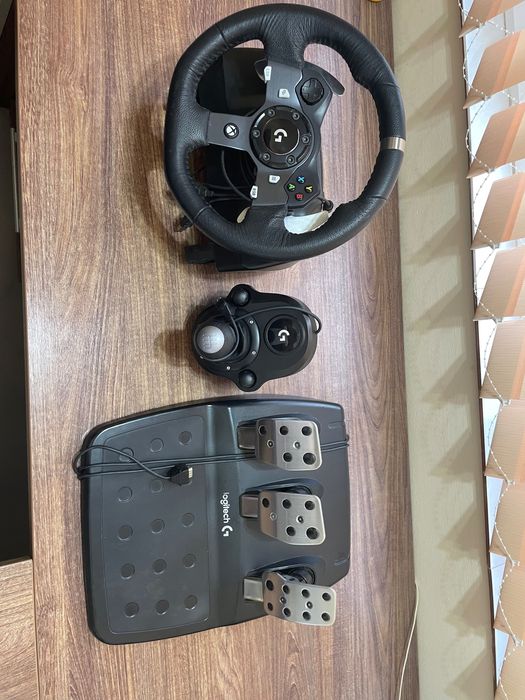 Volan de gaming Logitech g920