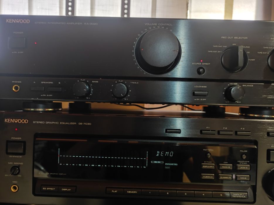 Vintage colecție  .egalizator 7030