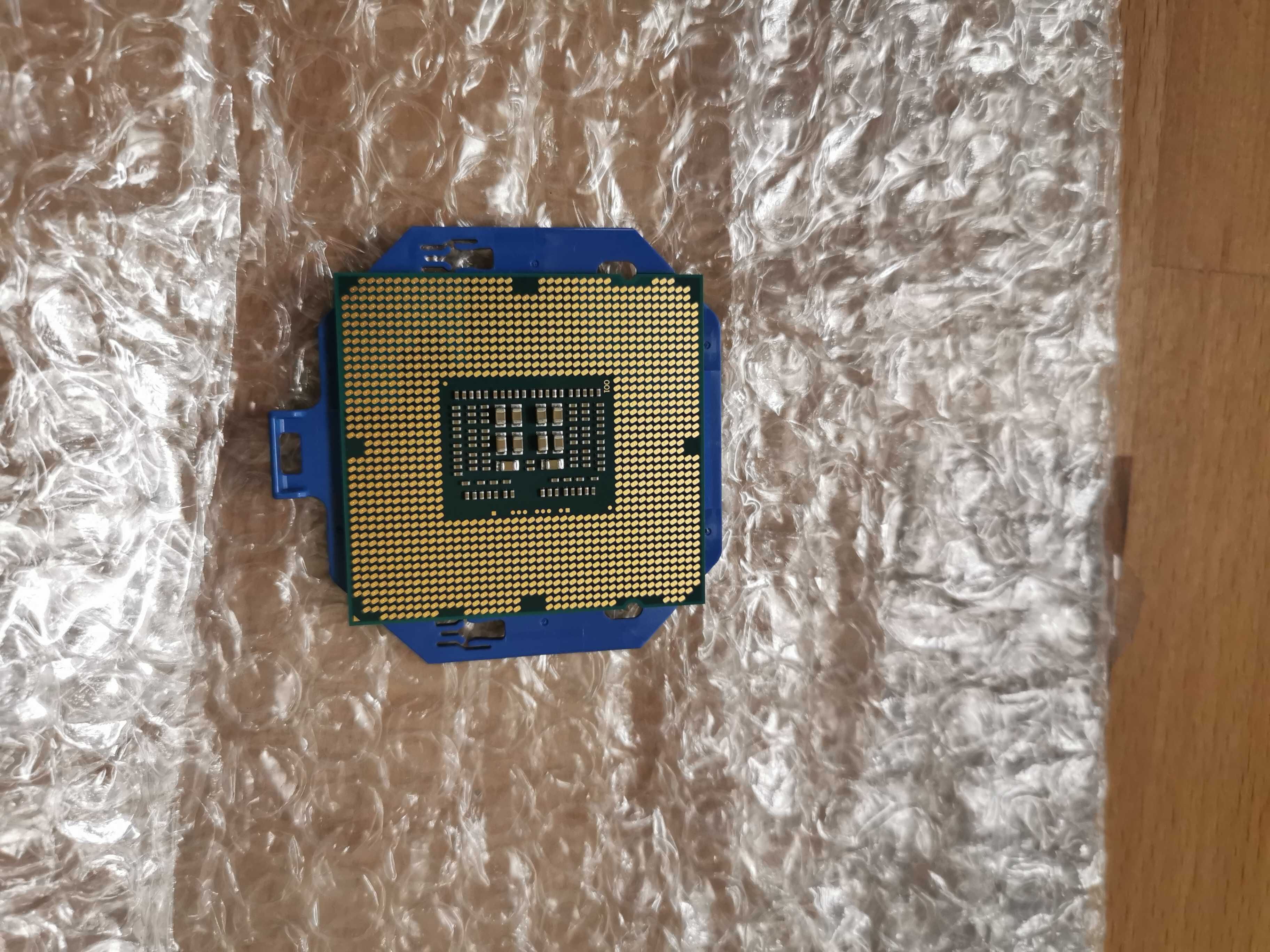 Intel Xeon - 2640V2 and 2420V2