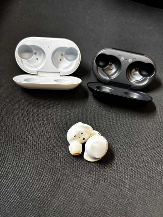 Vand casti samsung perfect functionale