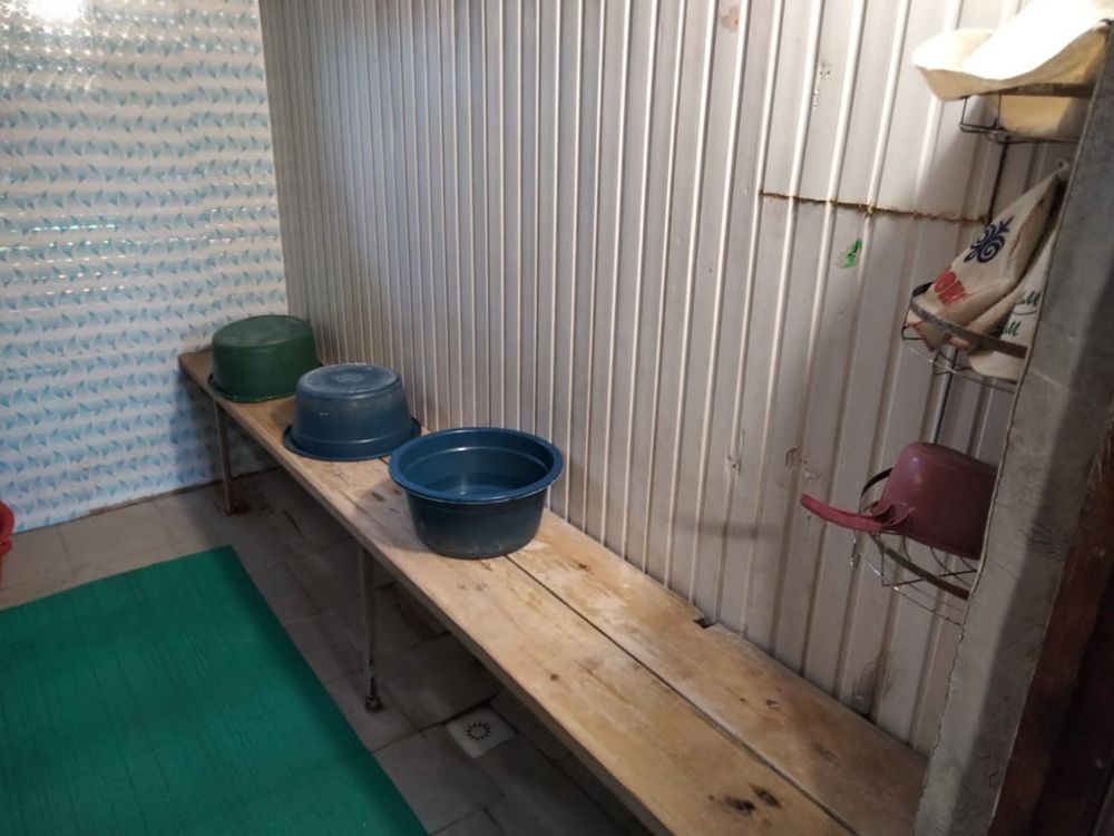 Семейная баня 1500 тенге час