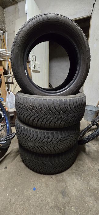 Продавам зимни гуми 205/55 16R