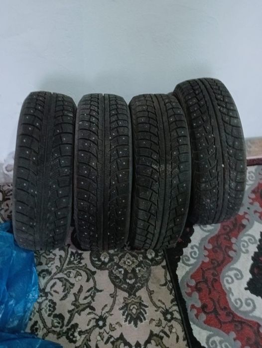 Продам зимние шины
