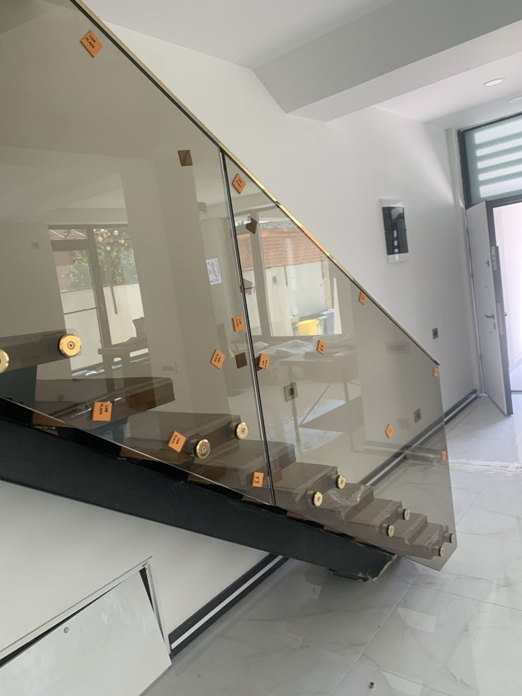 Balustrada sticla securizat