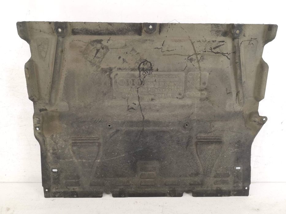 Ауди А8 Д5 / Audi A8 D5 Оригинален двигателен картер в добро състояние