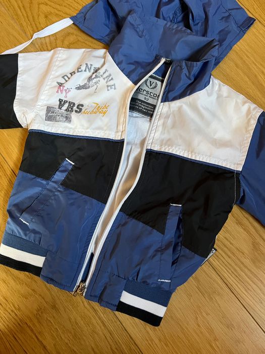 Джинсови гащеризони 92 размер-керемиден,две блузки-12 лв -обичан веднъ