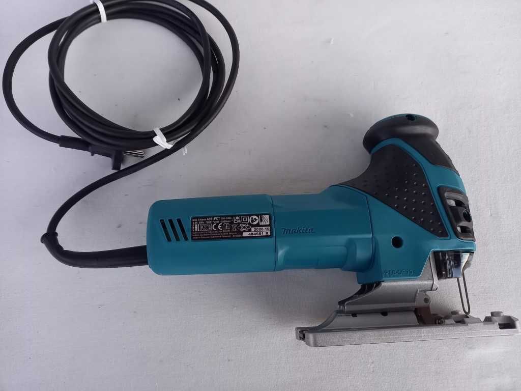 Makita 4351FCT - Прободен трион, зеге