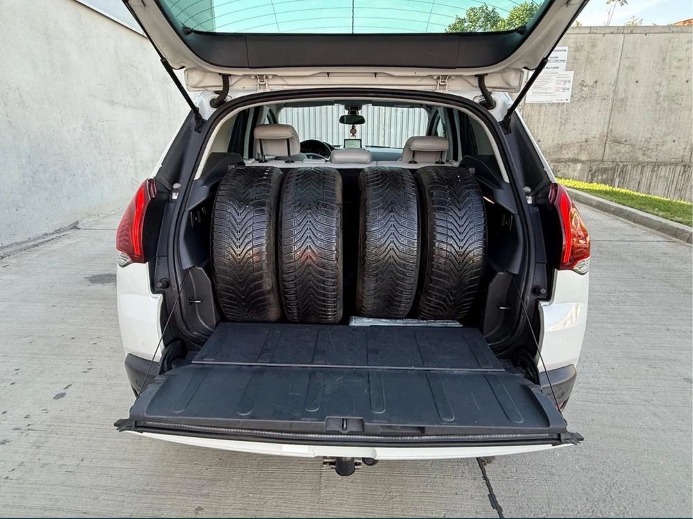 Peugeot 3008- Piele/Navi/Panoramic/Head up/Camera / 2 set r