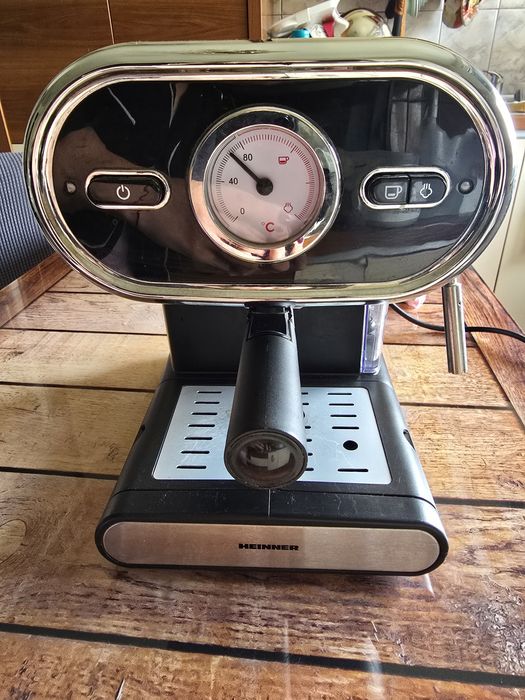 Espressor de cafea manual Heinner