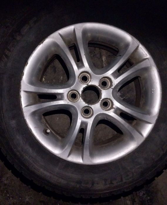 1 диск отличается рисунком. Без резины. 5×114.3. Читаем объявление.