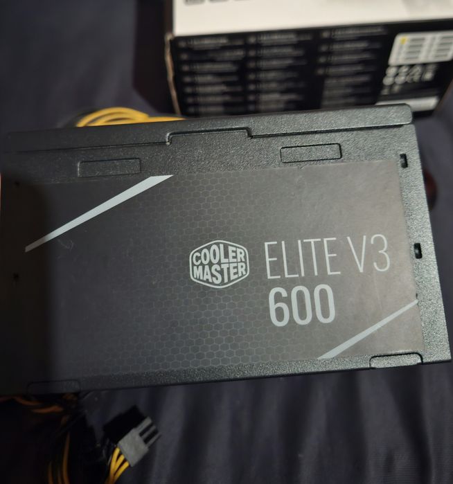 Захранване Cooler Master Elite V.3 600W