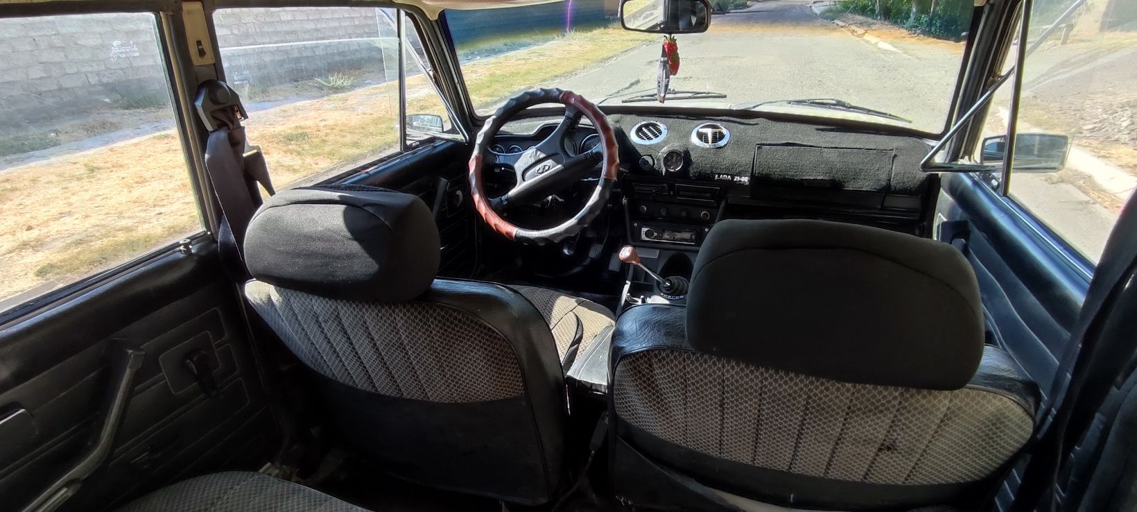 Metan 1990yil 2106