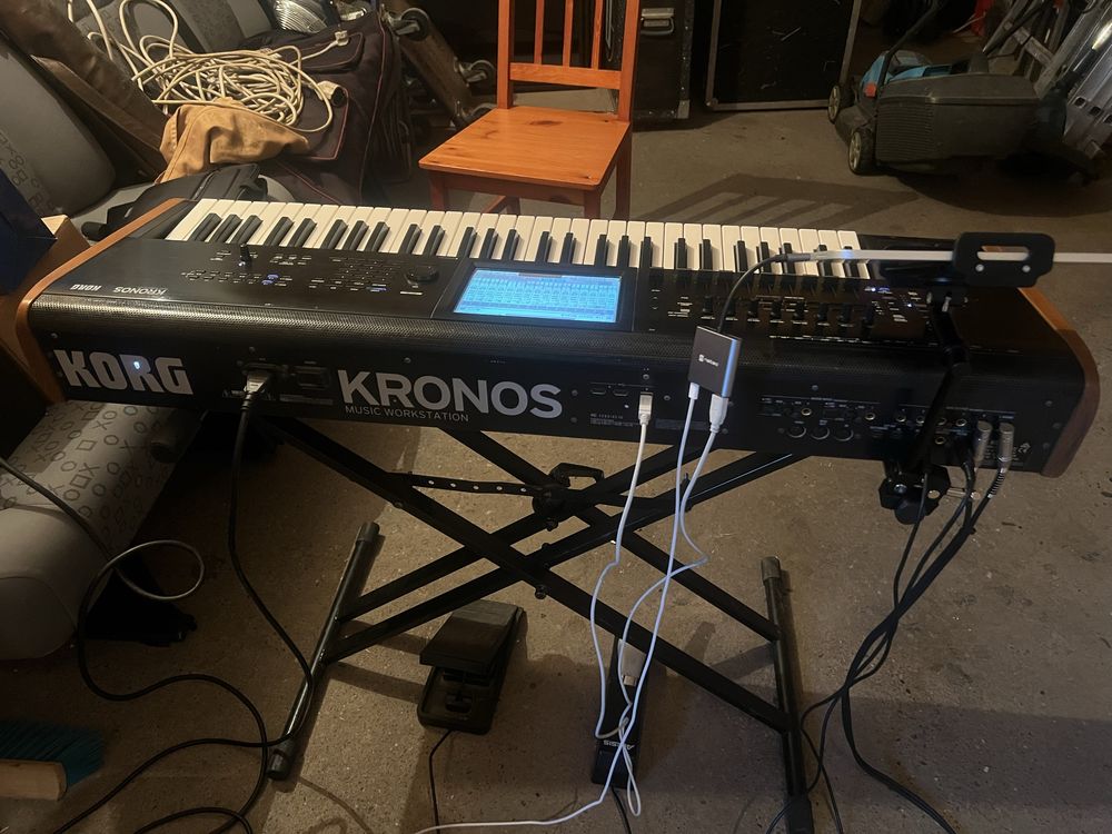 KORG KRONOS-2  Perfekten