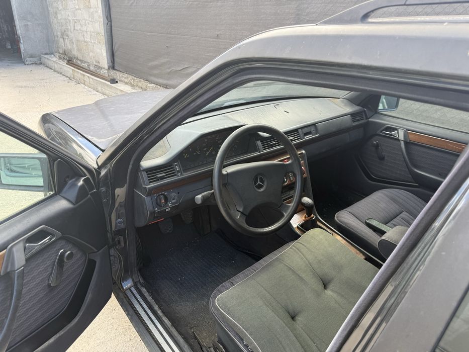 Мерцедес W124 250TD 1991г.