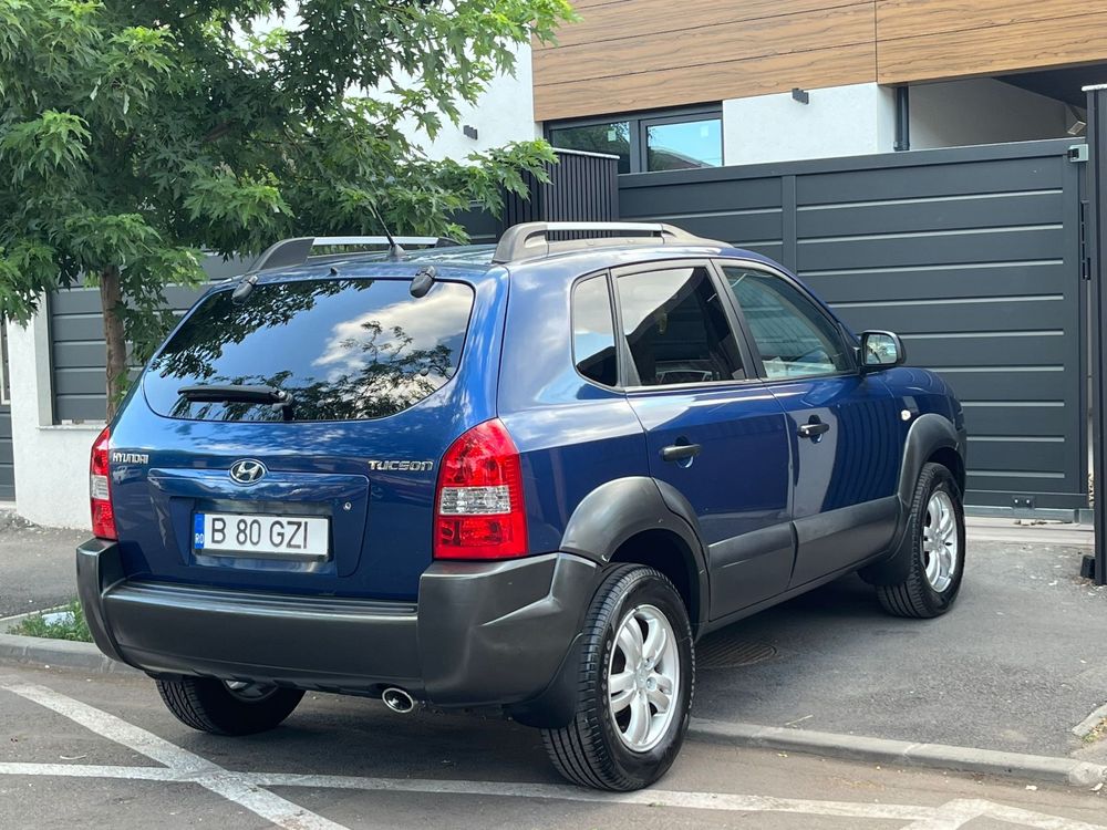 Hyundai Tucson 2008 2.0i 2x4 235.000Km! Unic Proprietar de noua