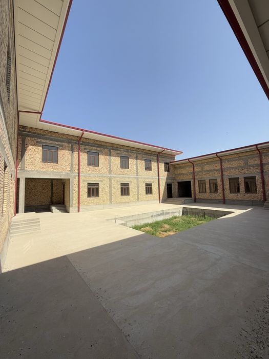 БИНО  Сотилади..