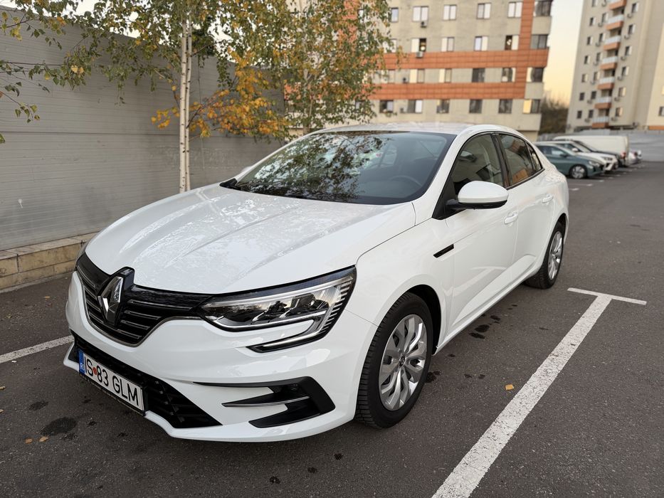 Renault Megane Berlina 06.2021 1.3 Benzina 140 CP 71.000 km reali