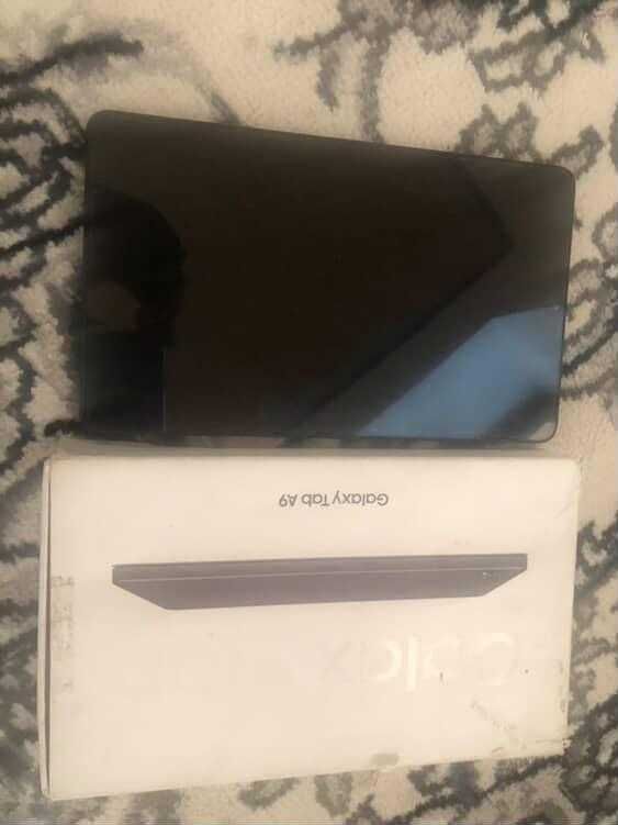 Samsung Tab A9 xotira 128 gb srochna