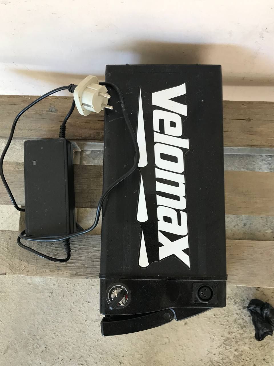 Elektro Velosiped sotiladi