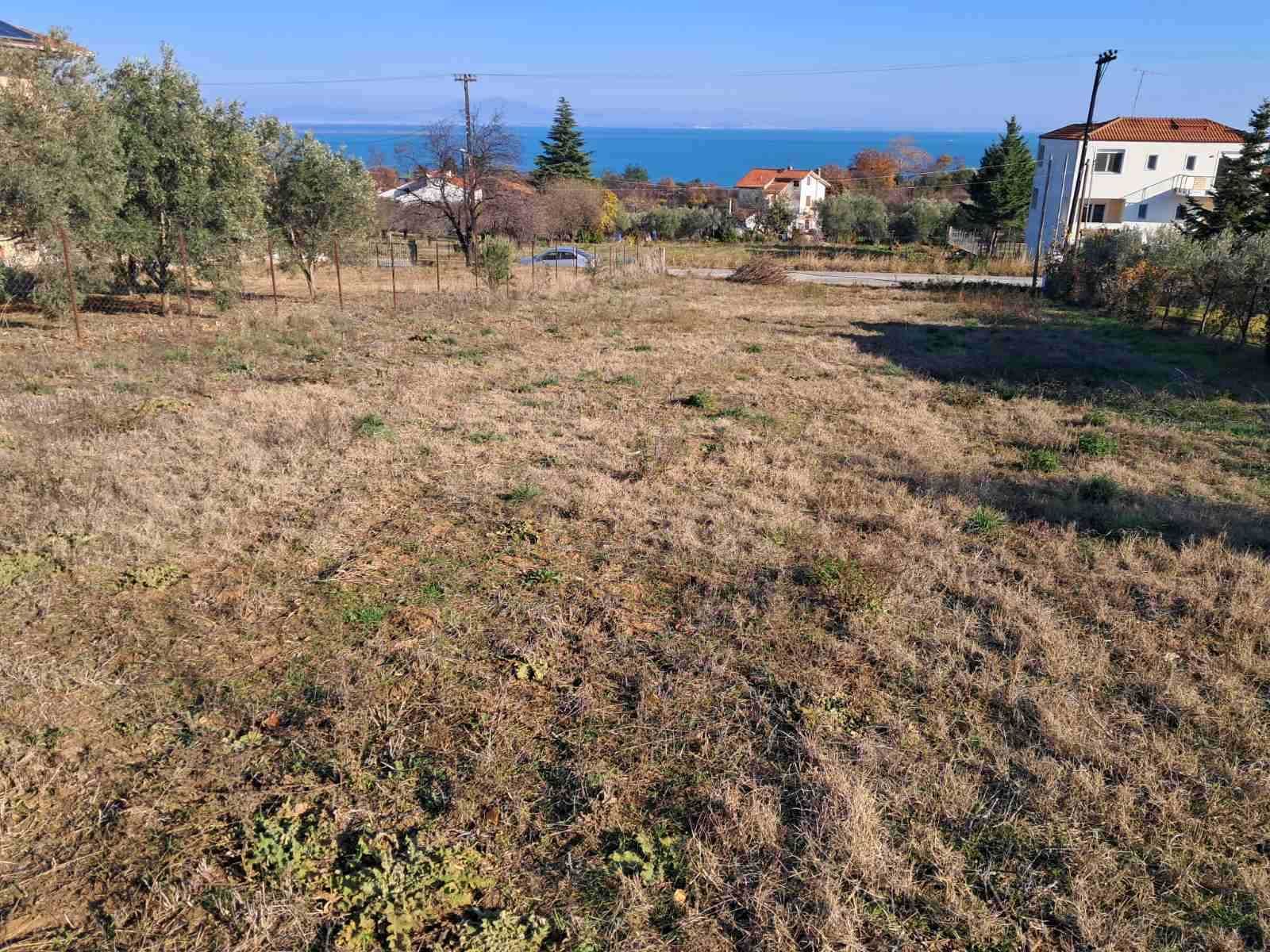 Продава парцел в Гърция, с. Метони