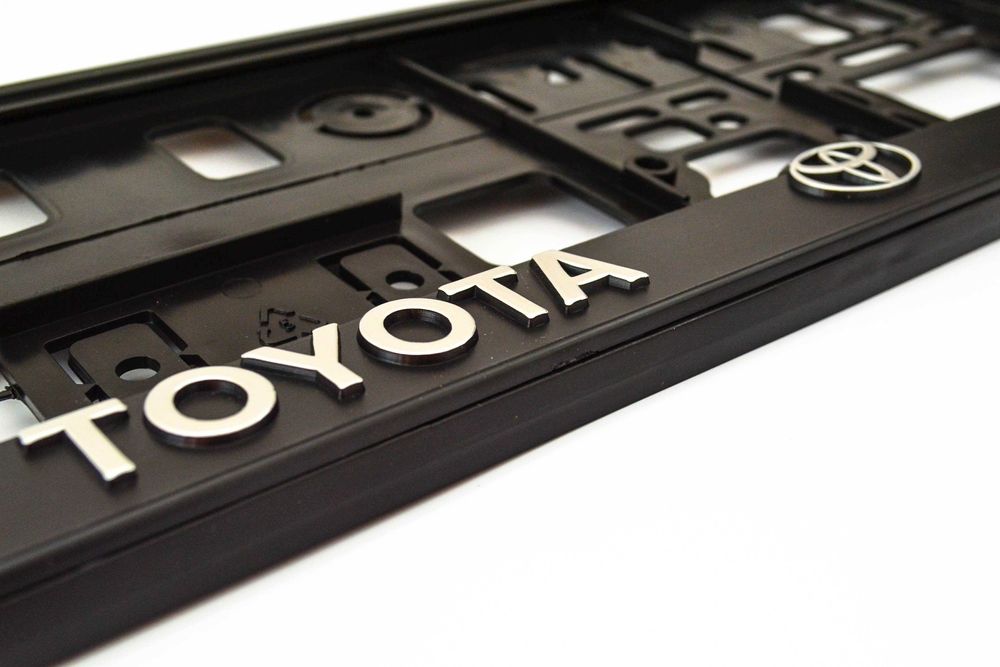 Рамки за регистрационен номер Toyota
