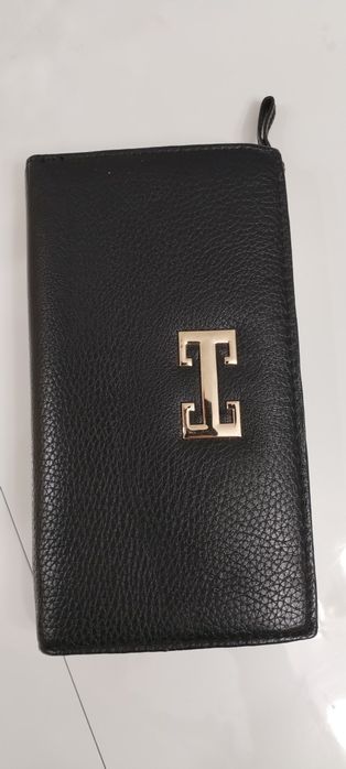 Продам новый женский портмоне (клатч)