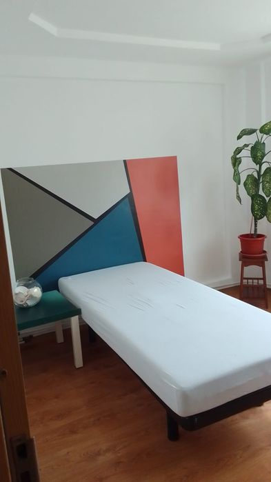 Închiriez apartament 2 camere decomandate