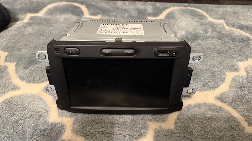 Navigatie originala Dacia