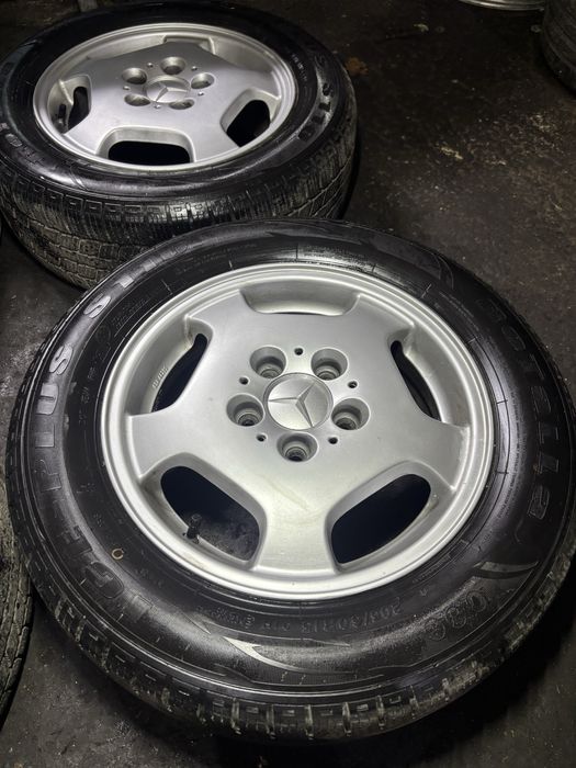 Jante Mercedes R15 cu Anvelope de Iarna