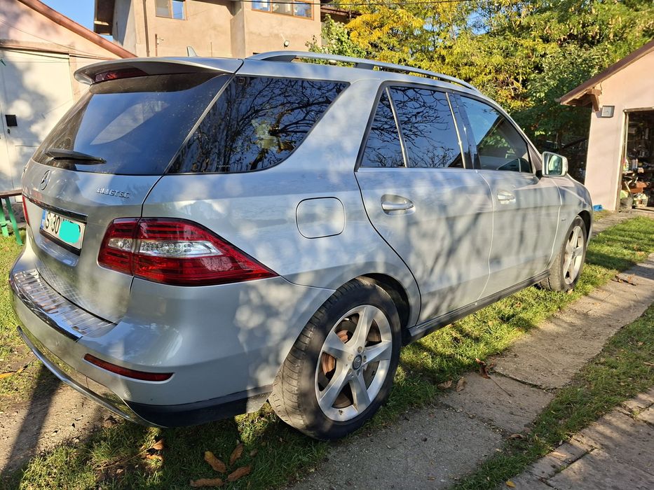 Mercedes Ml350  2012 Euro6. Fiscal la zi.