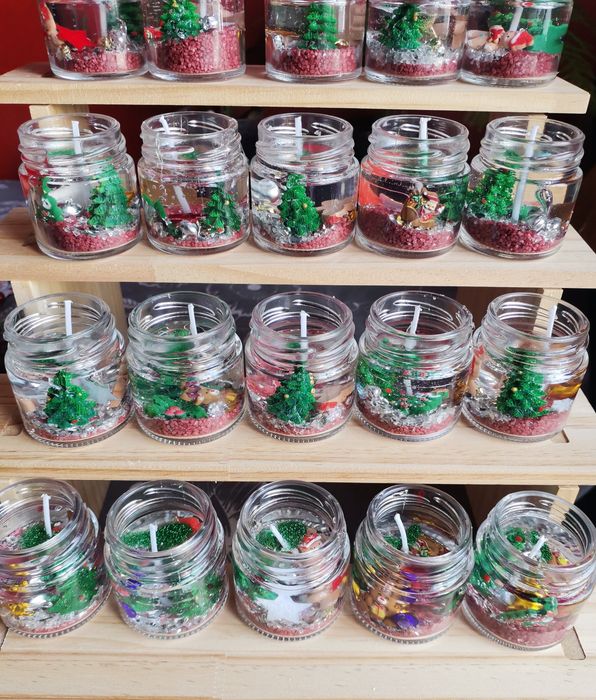 Коледни чаши и бурканчета свещи