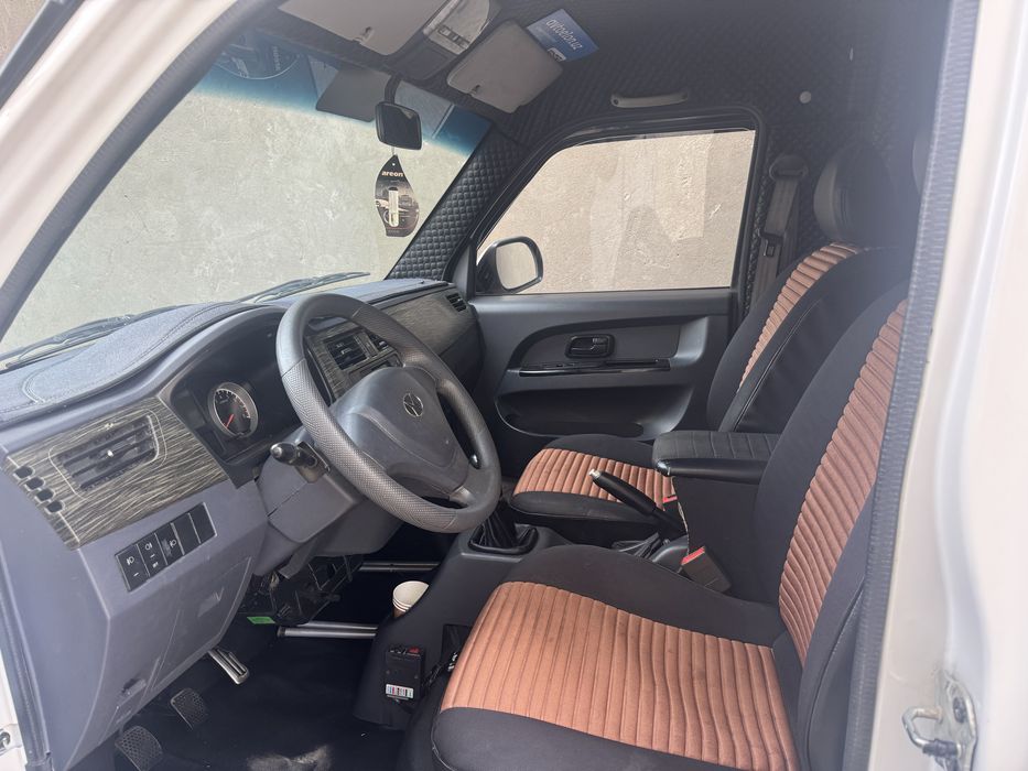 Shineray T30 2023 yil 10200$ kelishamiza