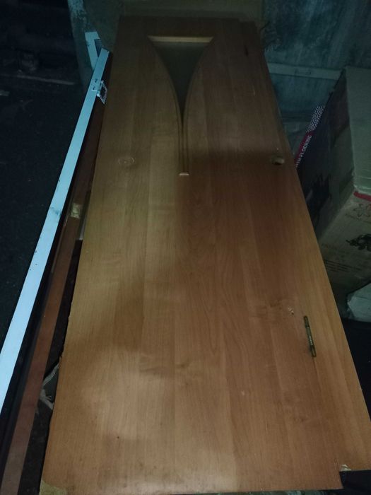 Продам двери размеры 80/200см 70/200см и 60/200см   6мкр(кунаева)