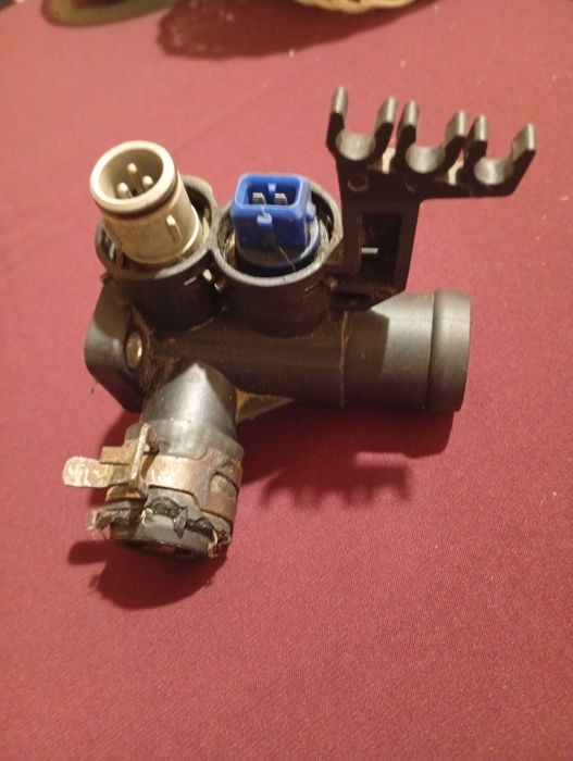 Фланци на охладителната система за Audi 80 B3/B4