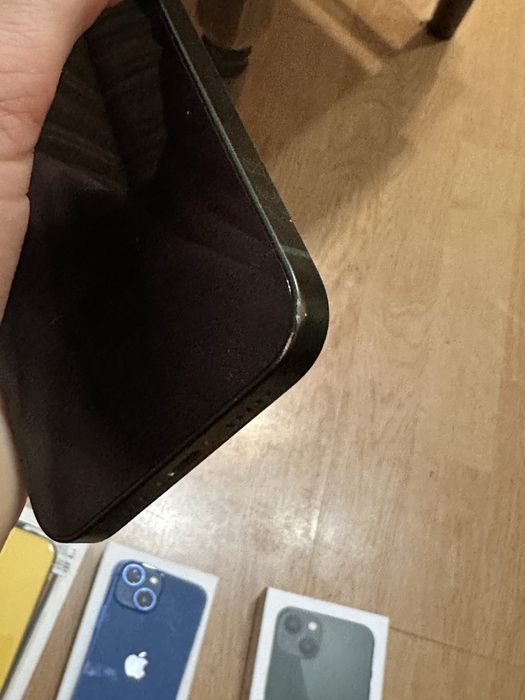 iPhone 13 ,13mini и XR