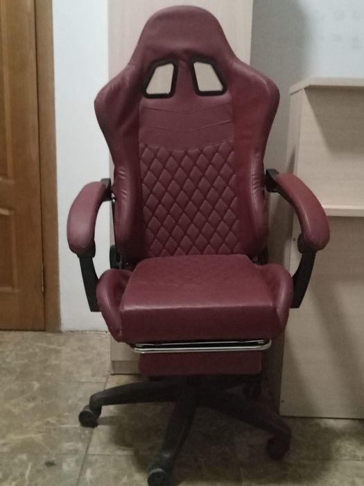 Продам игравая кресла компьютерная кресла