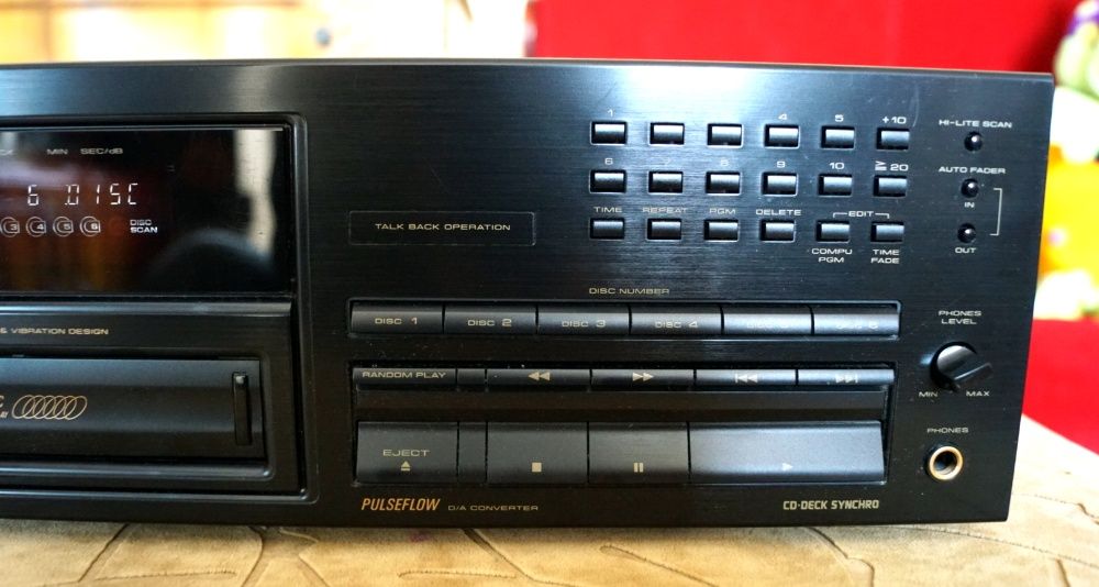 CD Player Pioneer PD-M701