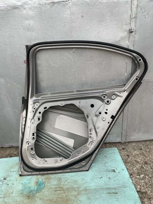 Задна дясна врата за BMW 5 G60 БМВ 5 Г60  2023г-