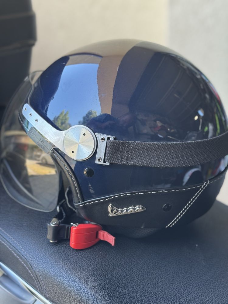 Каска Vespa Grandturismo L Helmet