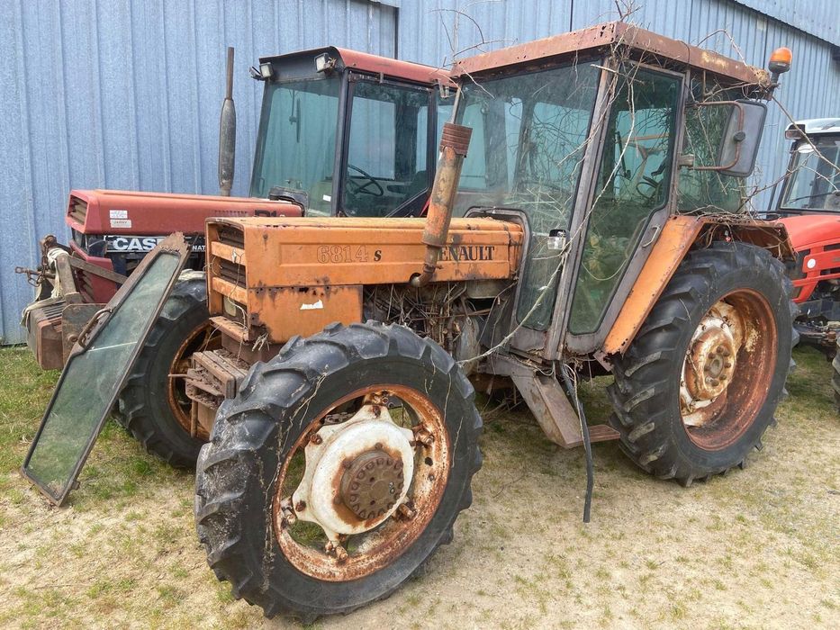 Piese tractor Renault 681 4