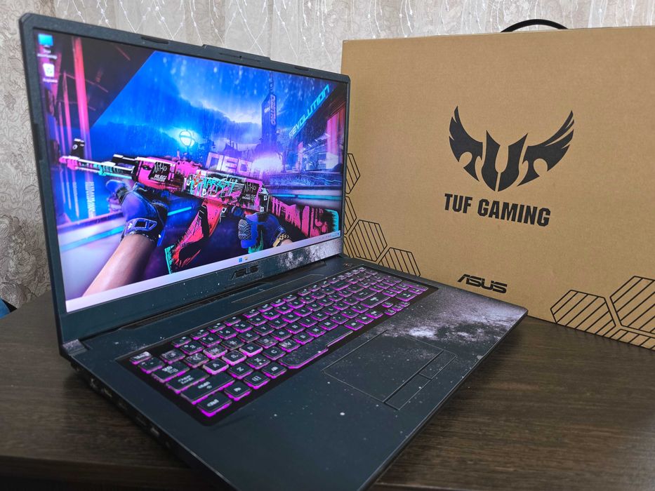 Asus TUF Gaming F17 17.3 дюйма игровой ноутбук GTX 1650Ti