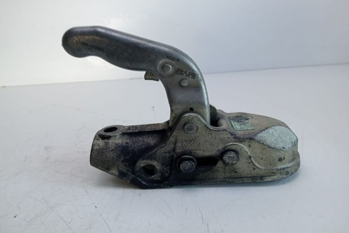 Cupla remorca universală    seria