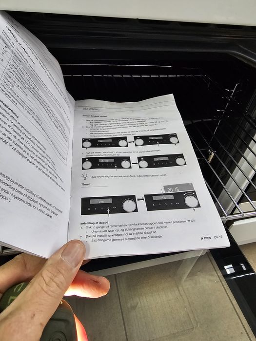 Печка с индукционни котлони ASKO CI96374W